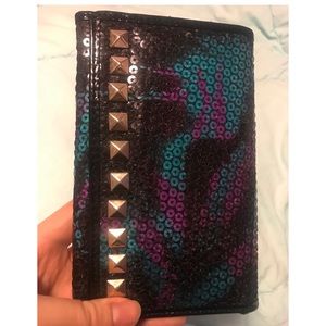 Iron Fist Debracorn wallet